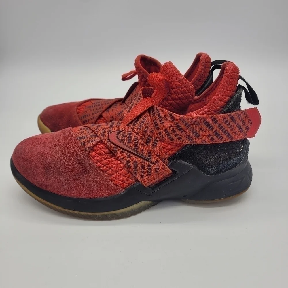 Nike LeBron Soldier XII Red/Black Kids Shoes 5 Youth 6.5 Women